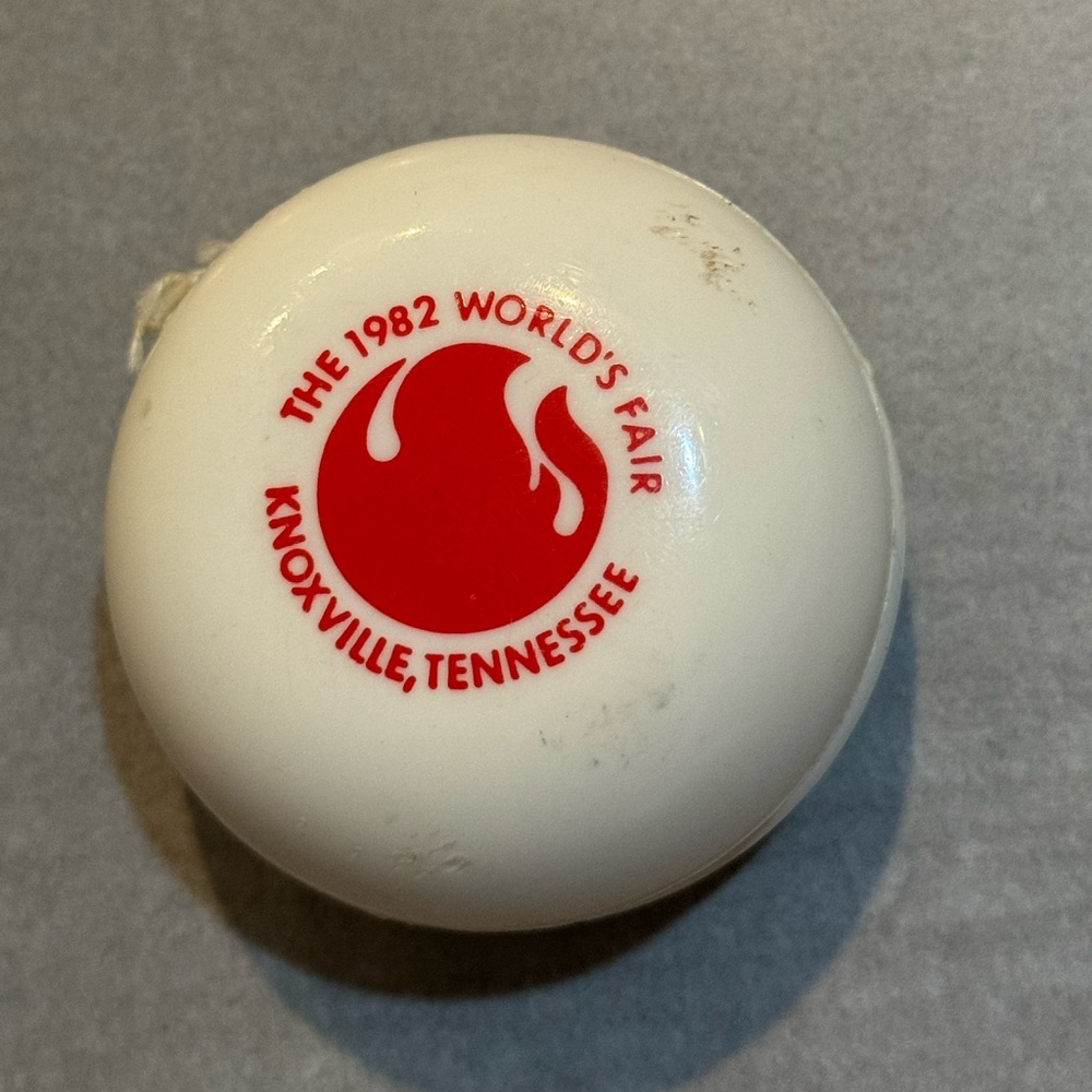 Duncan Imperial Yo-Yo 1982 World Fair Knoxville Tennessee USA Toy Classic Flame